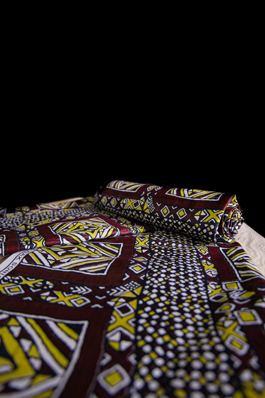 Tissu Comatex motif géométrique - Sougou Express